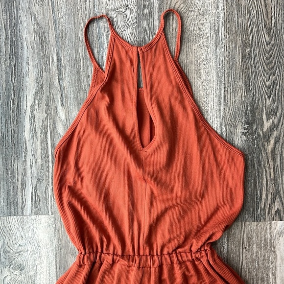 All In Favor Jumpsuit Orange Romper Jumpsuit Size Extra Small High Neck Pockets - Picture 10 of 12